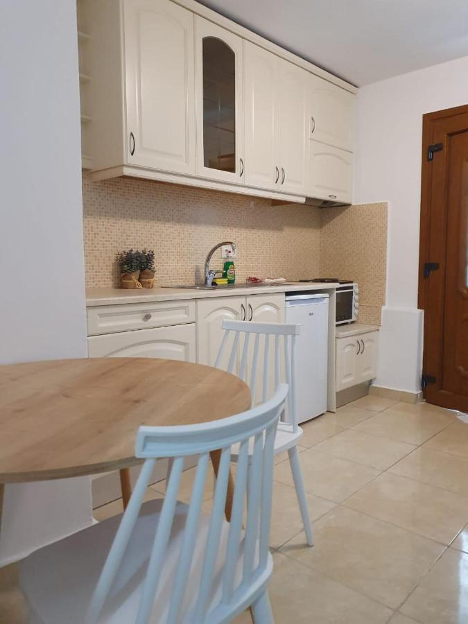 Mevi Apartments Naxos City 外观 照片